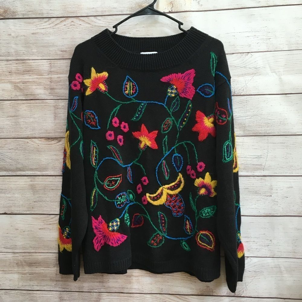 VINTAGE‎ ROSANNA EMBROIDERED SWEATER IN BLACK